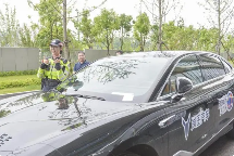 企业推出中高考陪考带薪假 员工暖心福利获点赞(图3)